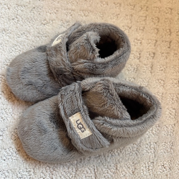 UGG Baby Slippers in Soft Gray - Picture 2 of 3